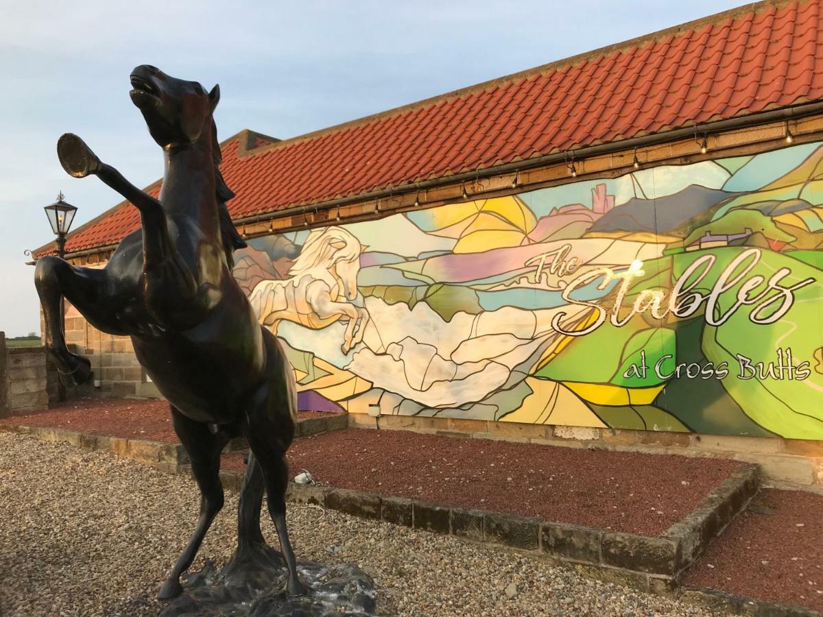 וויטבי The Stables - The Inn Collection Group מראה חיצוני תמונה